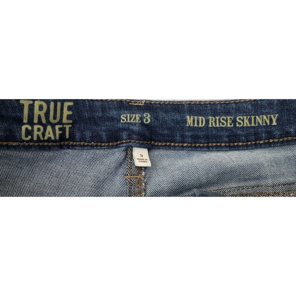 TRUE CRAFT Junior Jeans Mid Rise Skinny Size 3 Distressed Blue 5 Pocket EUC - Picture 7 of 7